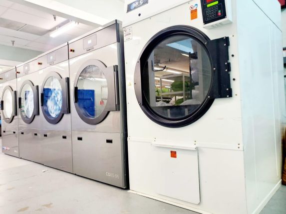 commercial laundry machines